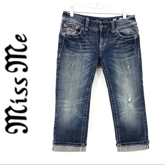 Miss Me Denim - 💕SALE💕 Miss Me Diamond Embellished Crop Jeans